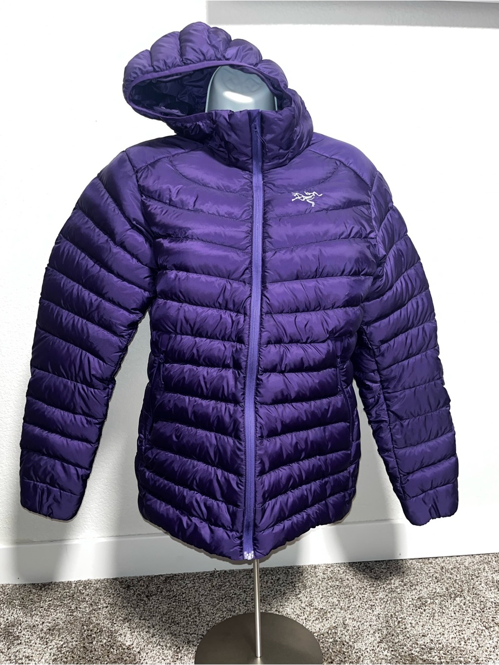 Arc'teryx Cerium LT Hoodie Women's Medium Purple Down Full Zip Puffer Jacket